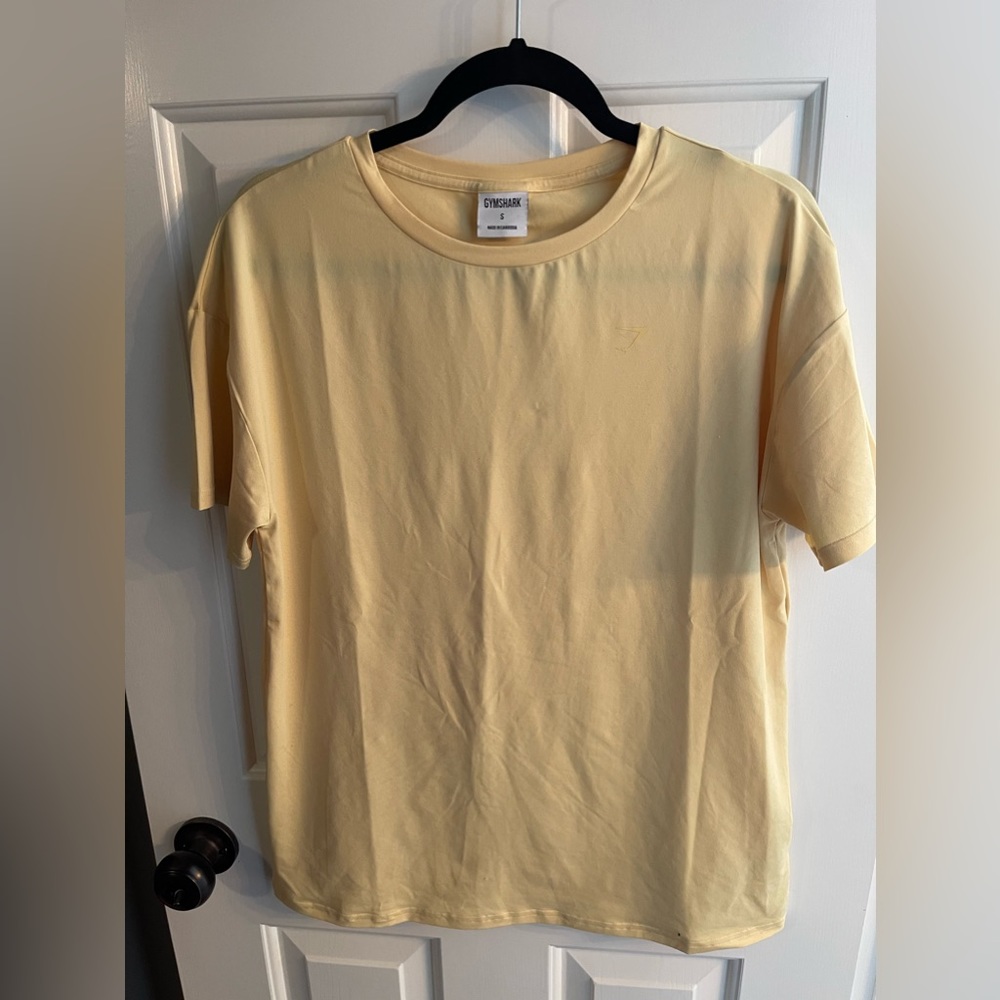 Womens Gymshark Whitney Line Top. Size Small.